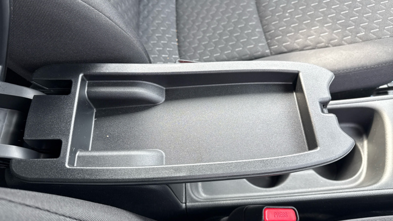 Toyota Yaris Cross 1.5 Hybrid Icon 5dr CVT Hybrid Estate